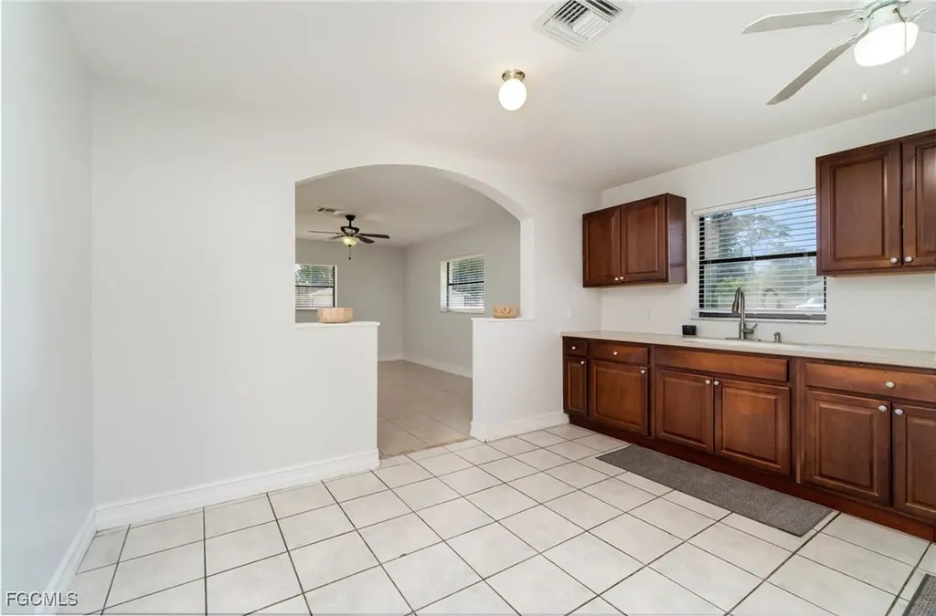 12602 Fourth Street Fort Myers FL 33905