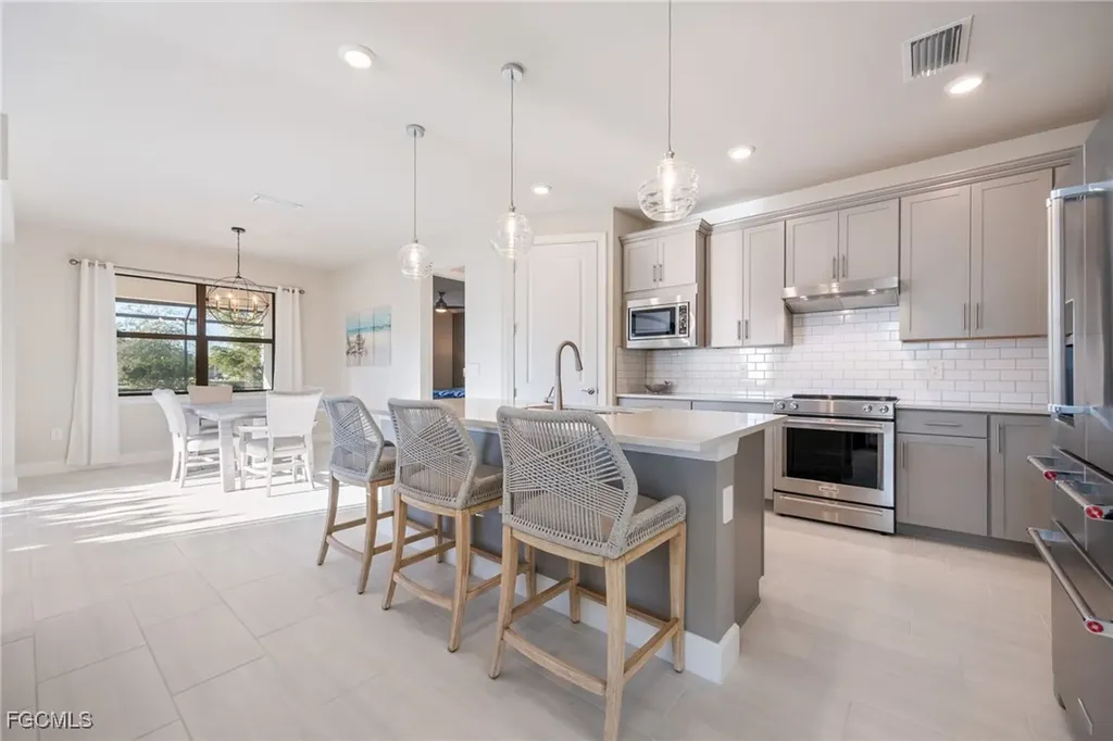 16089 Rosemallow Lane Alva FL 33920