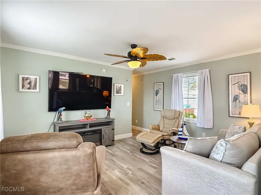 16 Helen Lane Fort Myers Beach FL 33931