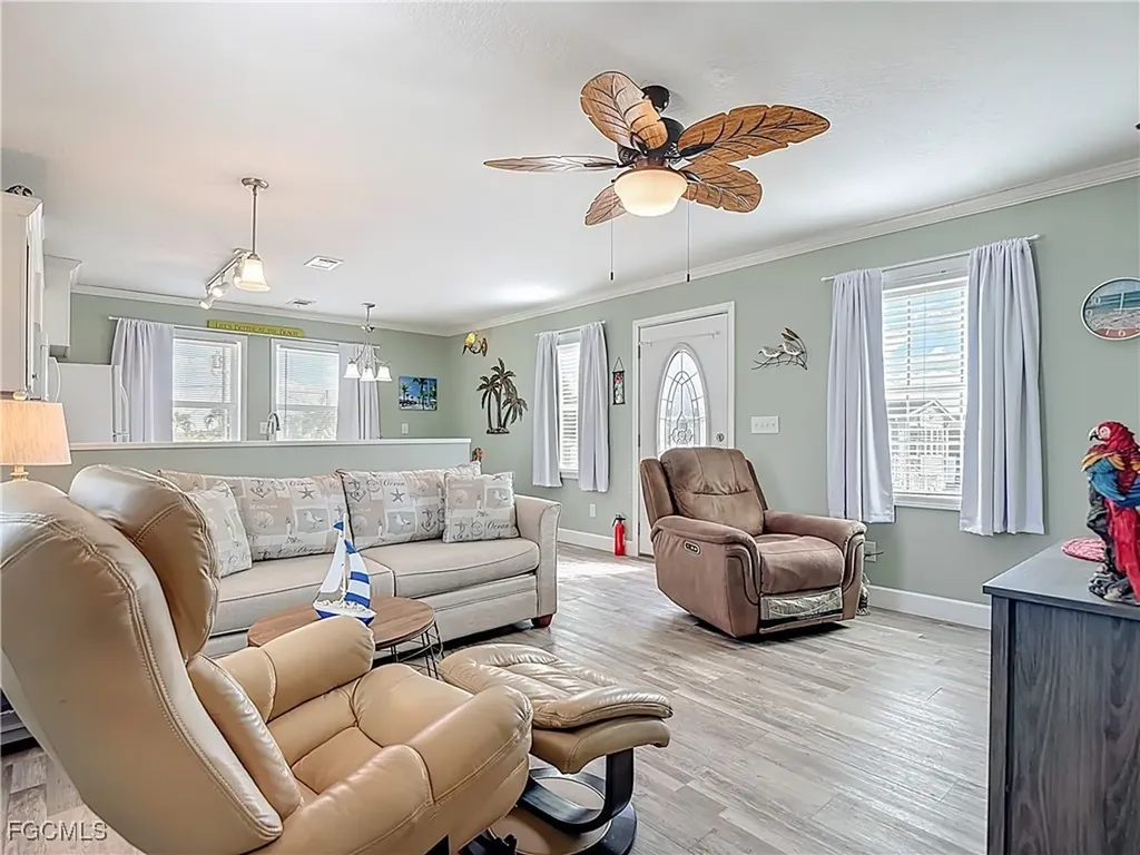 16 Helen Lane Fort Myers Beach FL 33931