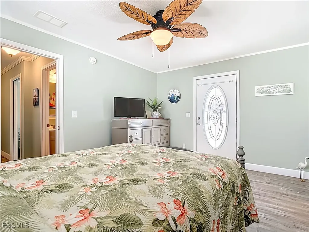 16 Helen Lane Fort Myers Beach FL 33931