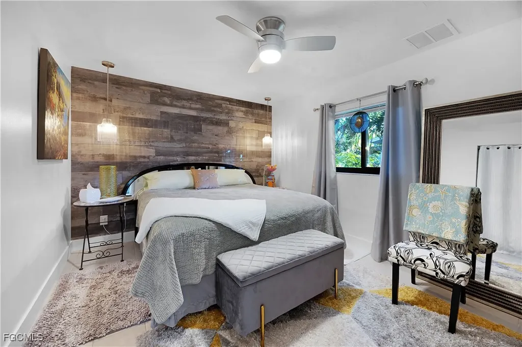 4929 Edith Esplanade Cape Coral FL 33904