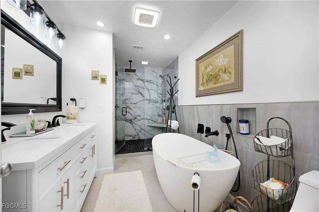 4929 Edith Esplanade Cape Coral FL 33904