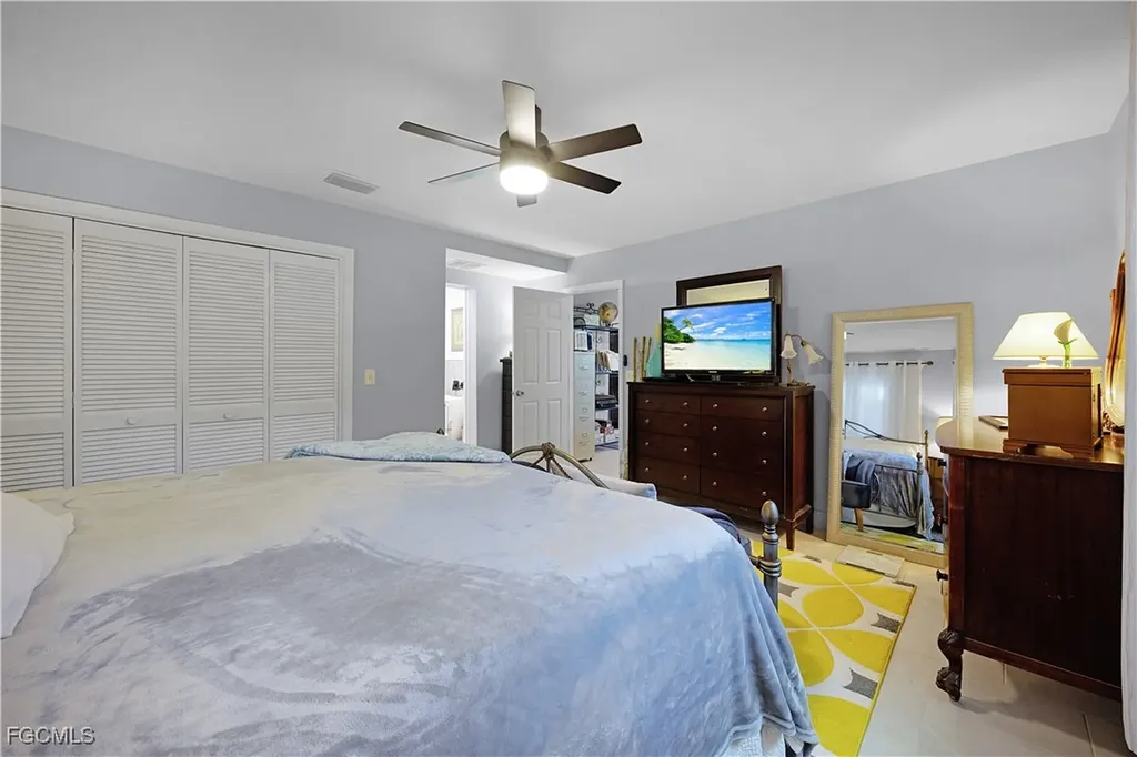 4929 Edith Esplanade Cape Coral FL 33904