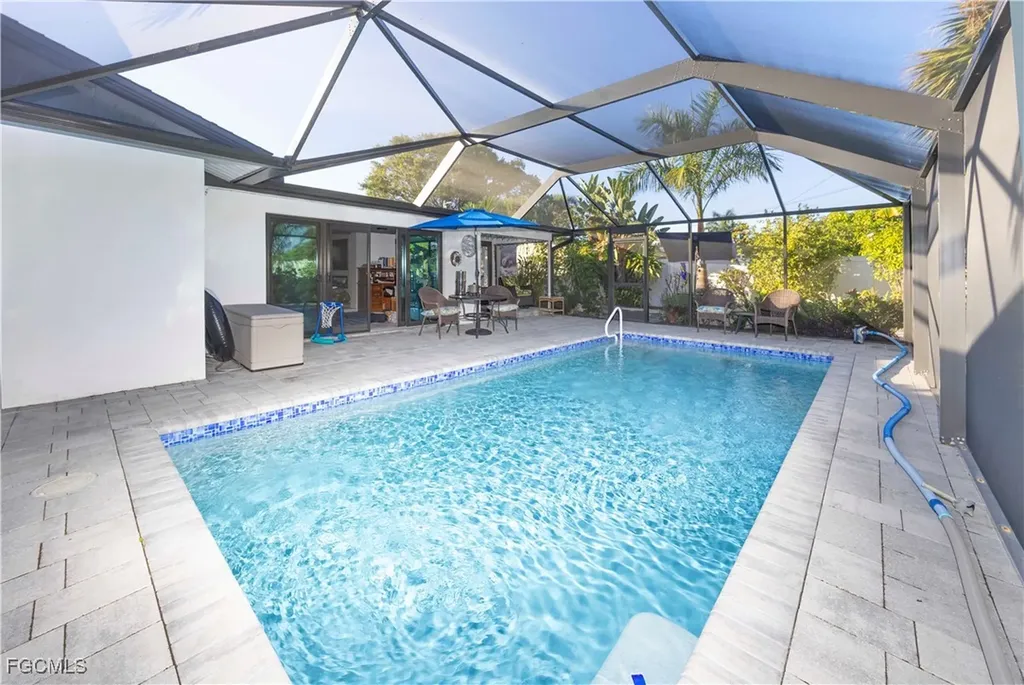 4929 Edith Esplanade Cape Coral FL 33904