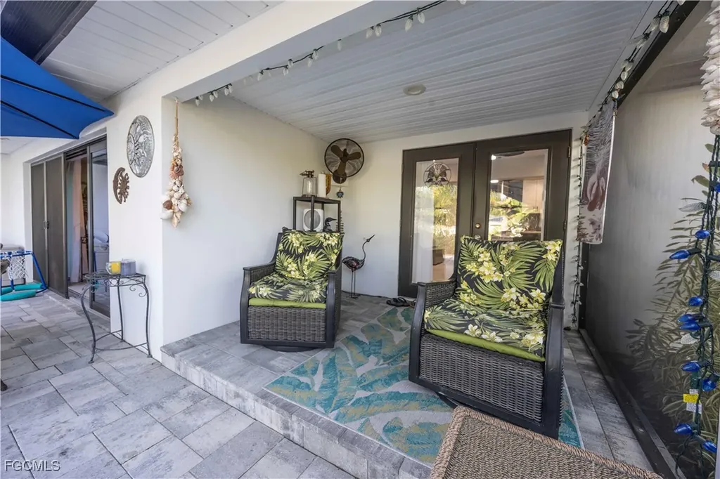 4929 Edith Esplanade Cape Coral FL 33904