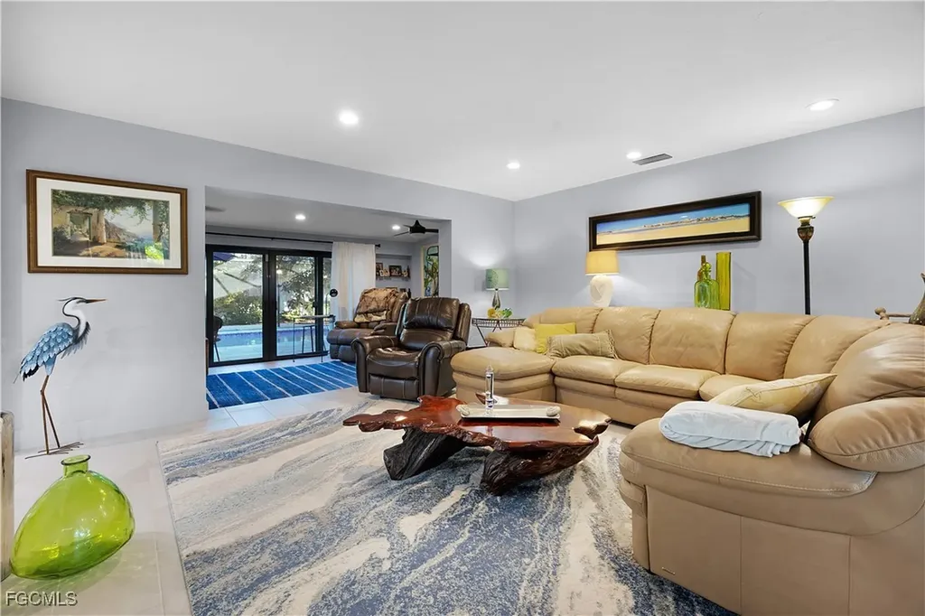 4929 Edith Esplanade Cape Coral FL 33904