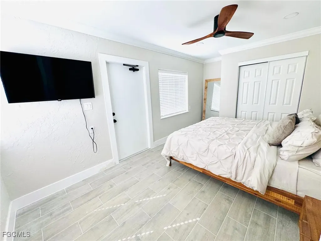 127-129 Fairweather Lane Fort Myers Beach FL 33931
