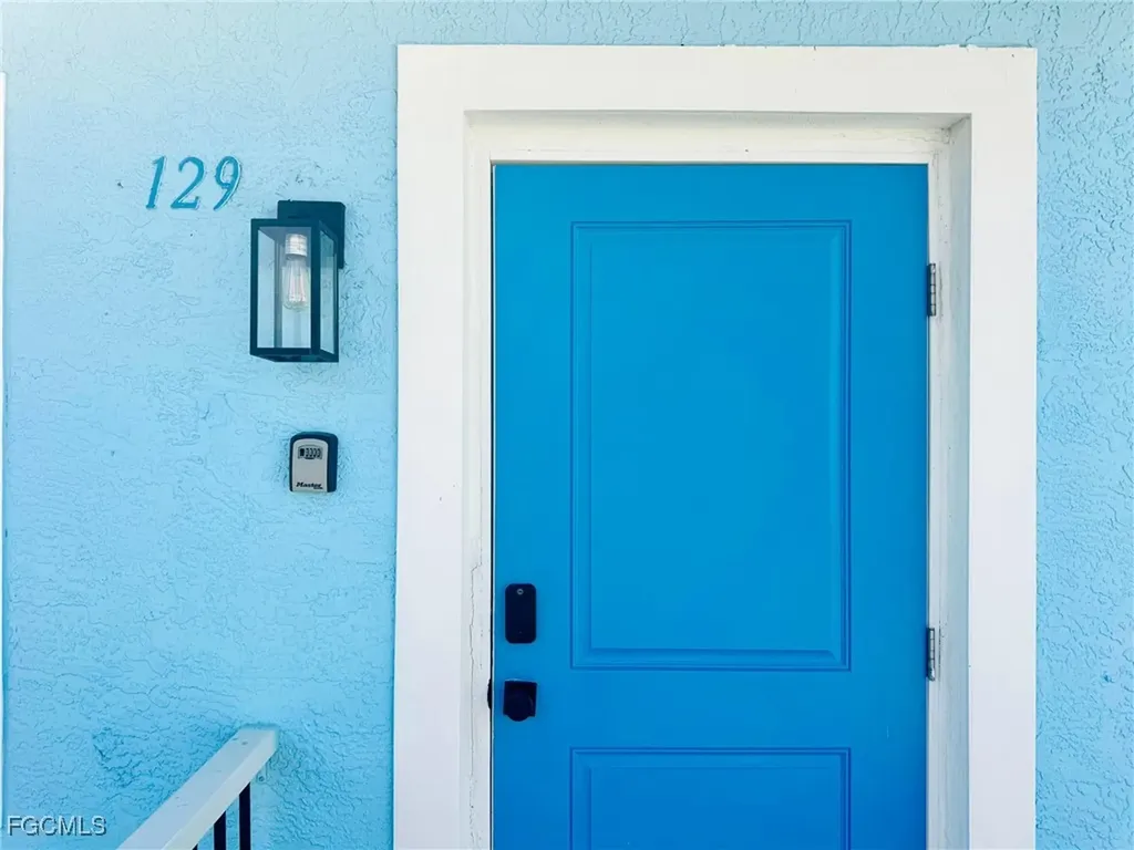127-129 Fairweather Lane Fort Myers Beach FL 33931