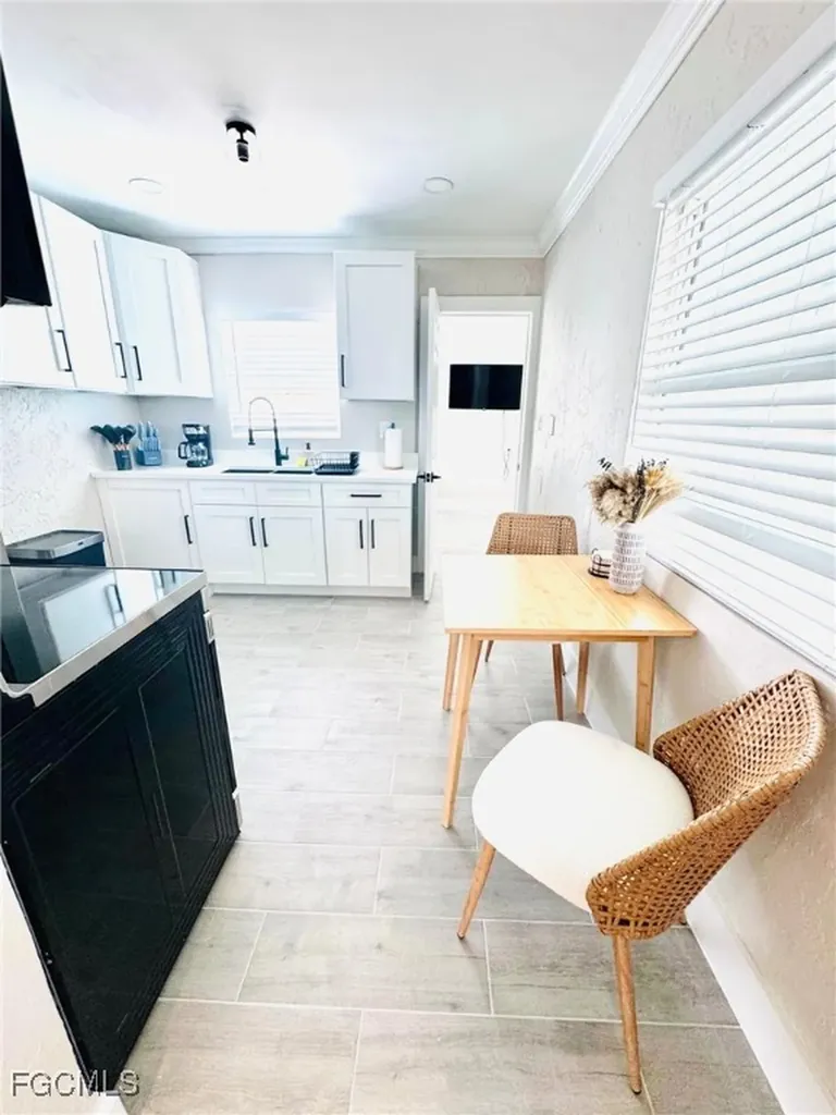 127-129 Fairweather Lane Fort Myers Beach FL 33931