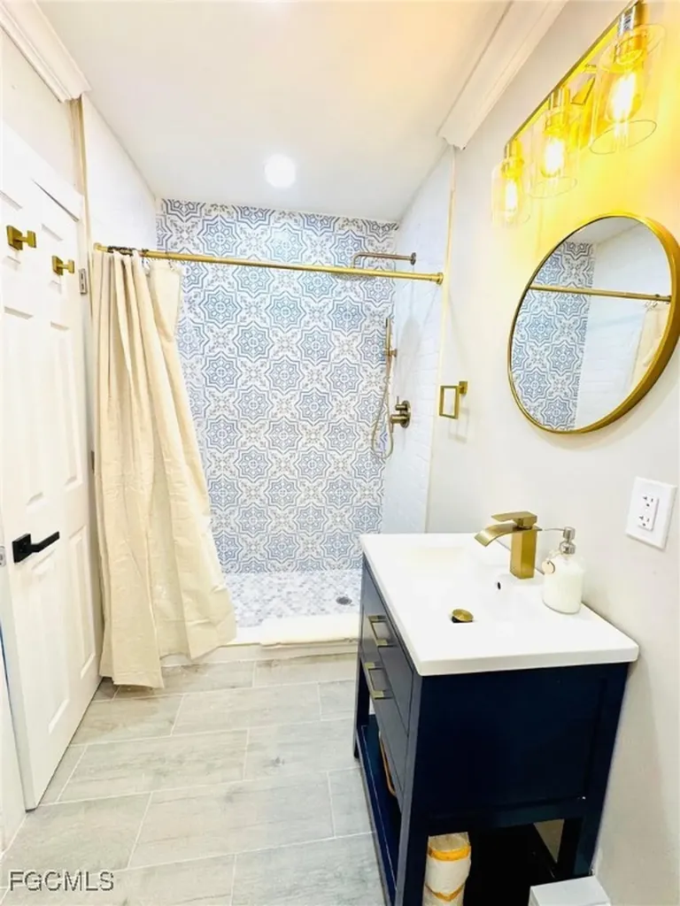 127-129 Fairweather Lane Fort Myers Beach FL 33931