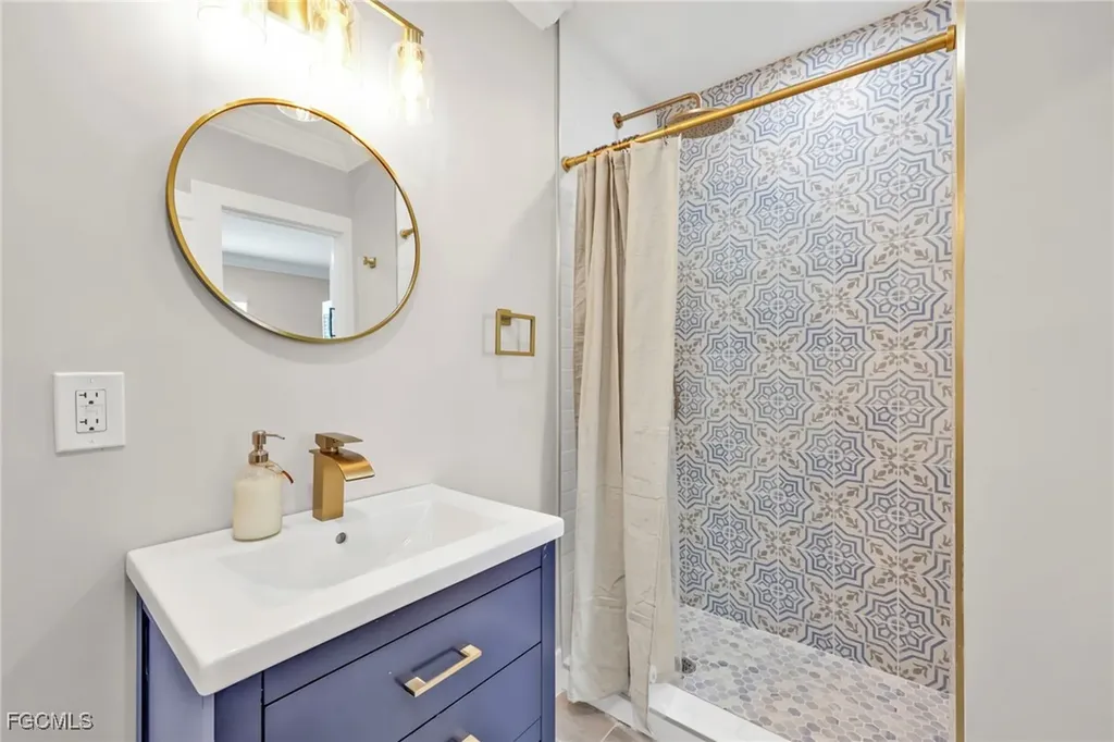 127-129 Fairweather Lane Fort Myers Beach FL 33931