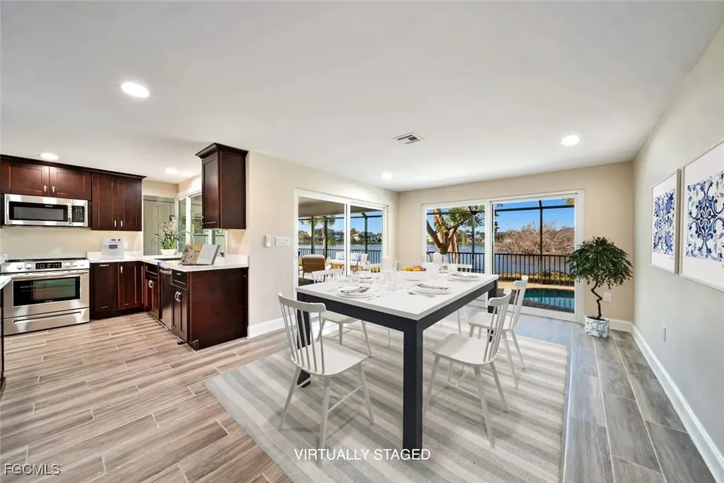 421 Lake Murex Circle Sanibel FL 33957