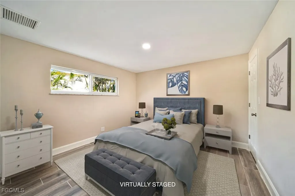 421 Lake Murex Circle Sanibel FL 33957