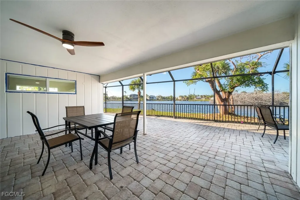 421 Lake Murex Circle Sanibel FL 33957