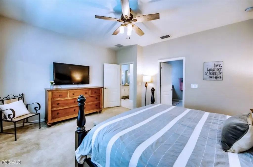 2541 SW 13th Avenue Cape Coral FL 33914
