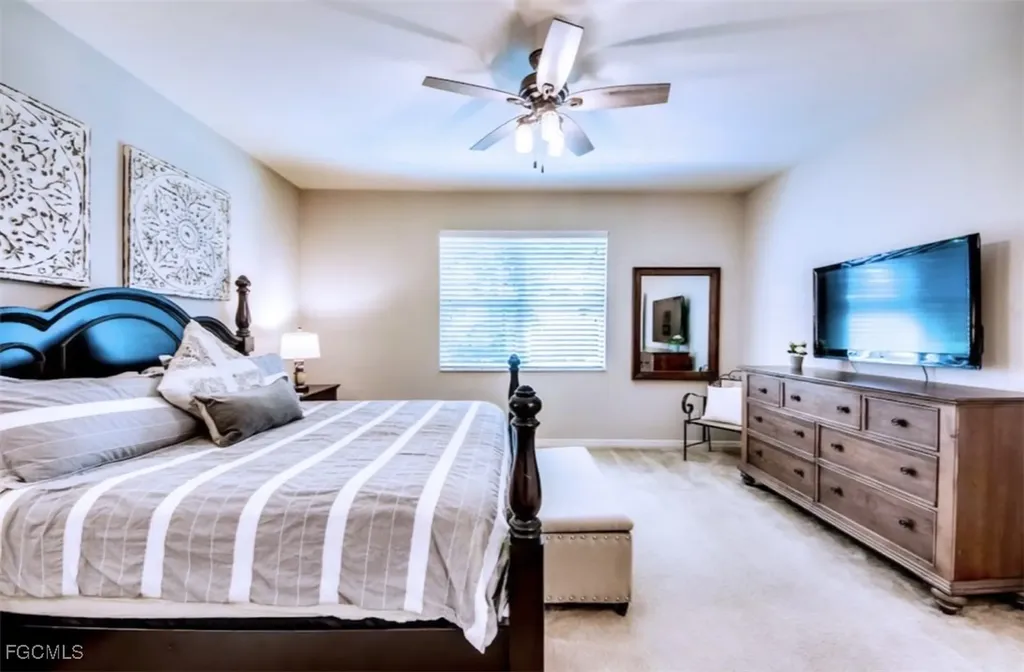 2541 SW 13th Avenue Cape Coral FL 33914