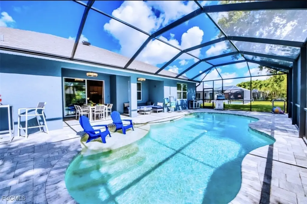 2541 SW 13th Avenue Cape Coral FL 33914