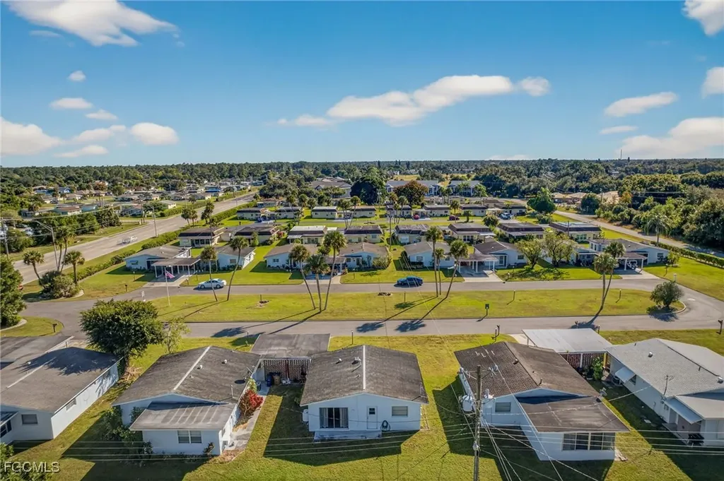 2207 Croton Court Lehigh Acres FL 33936