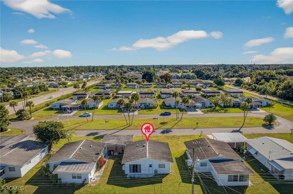 2207 Croton Court Lehigh Acres FL 33936