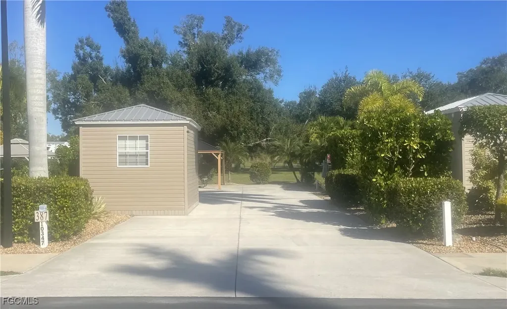 10347 Prairie Iris Trail Fort Myers FL 33905