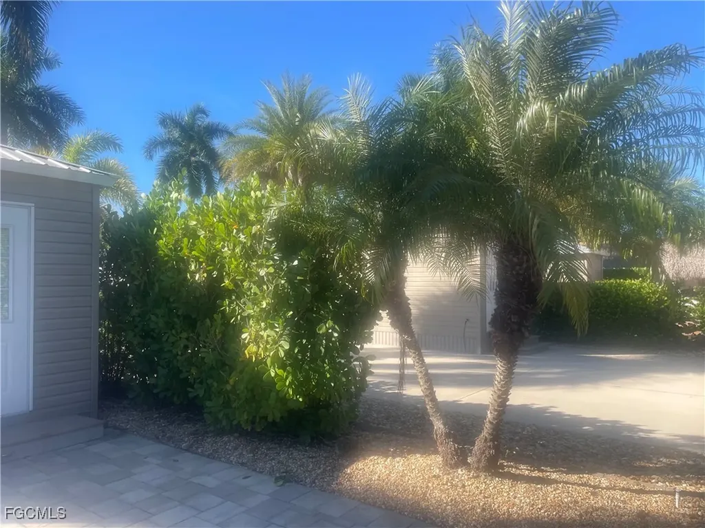 10347 Prairie Iris Trail Fort Myers FL 33905