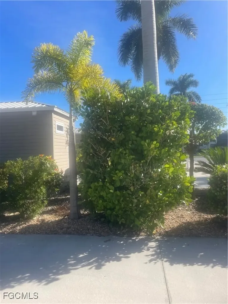 10347 Prairie Iris Trail Fort Myers FL 33905