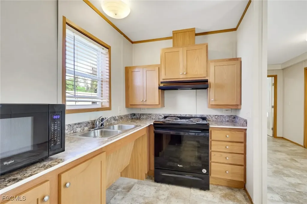 8111 Breeze Drive North Fort Myers FL 33917