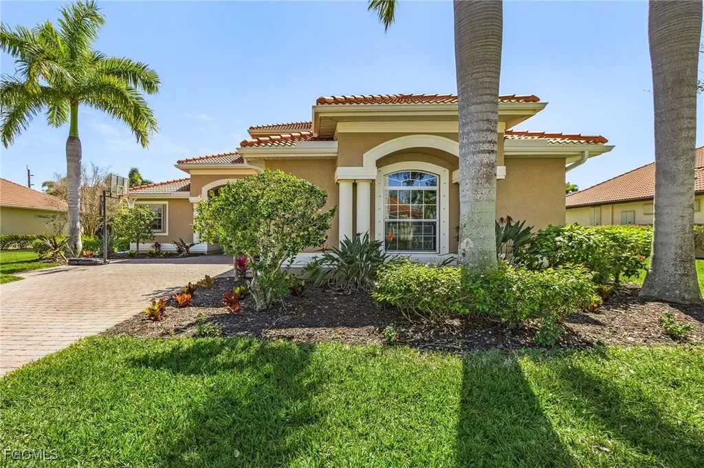 16097 Waterleaf Lane Fort Myers FL 33908