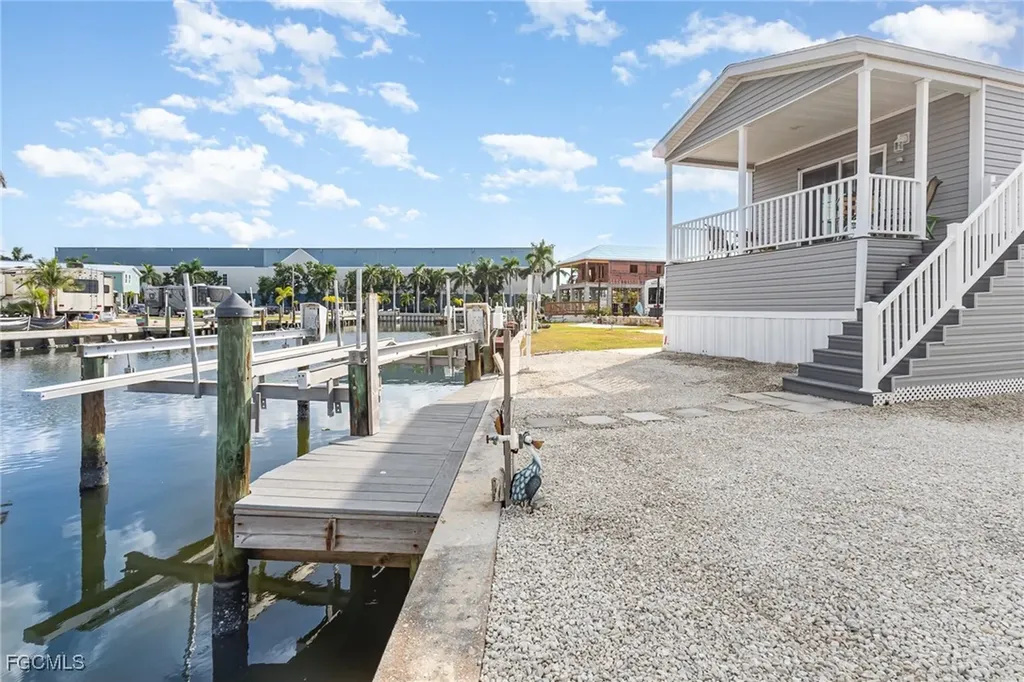 12 Galleon Way Fort Myers Beach FL 33931