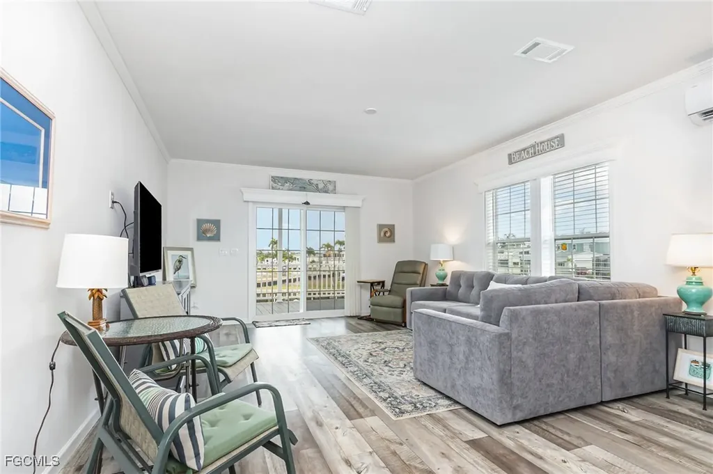 12 Galleon Way Fort Myers Beach FL 33931