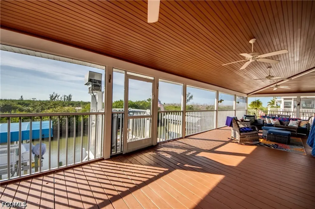 4081 Galt Island Avenue St. James City FL 33956