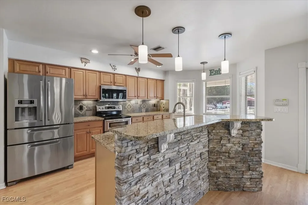 2870 Hickey Creek Road Alva FL 33920