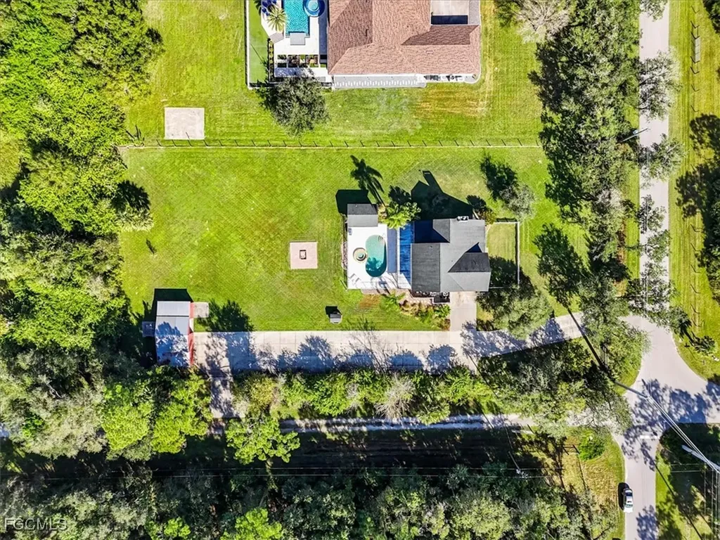 2870 Hickey Creek Road Alva FL 33920