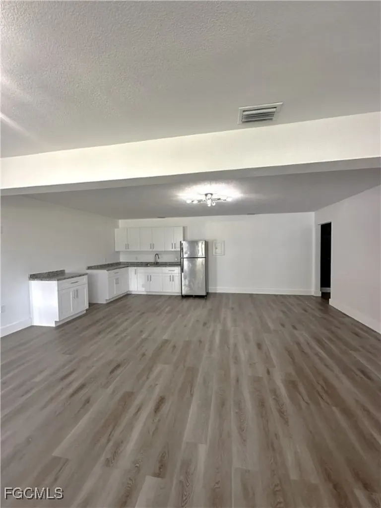 1675 Temple Terrace North Fort Myers FL 33917
