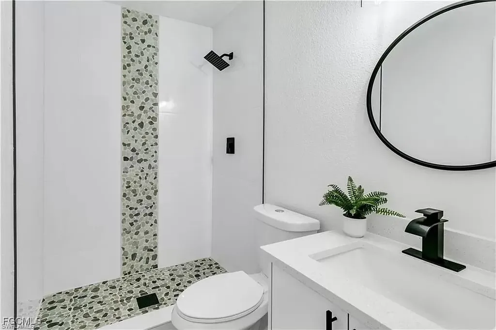 1675 Temple Terrace North Fort Myers FL 33917
