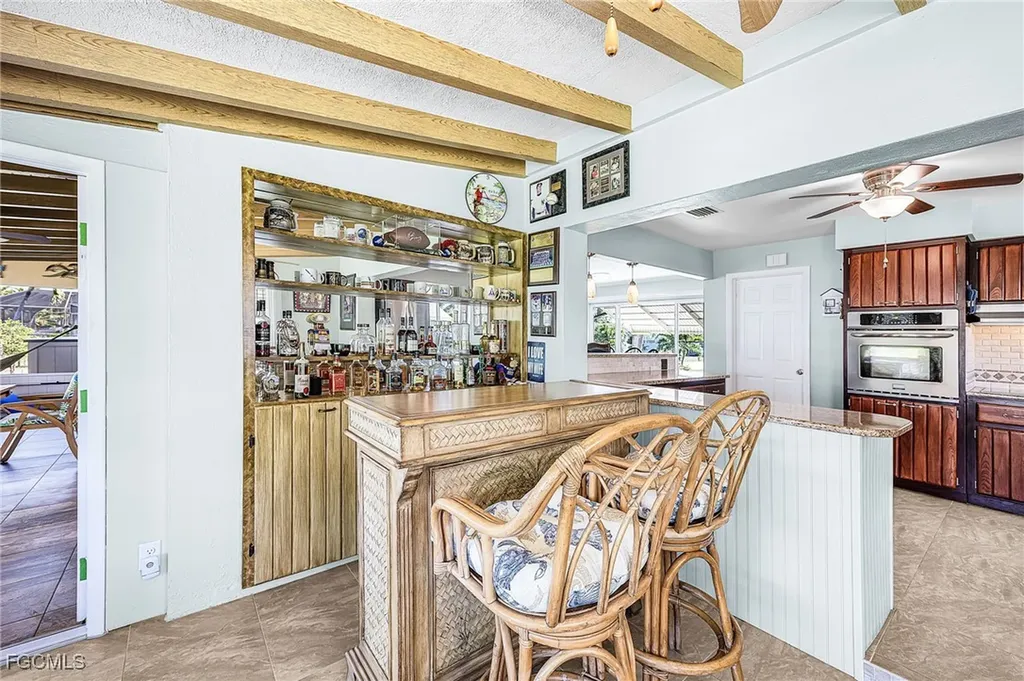 425 Pinecrest Court Cape Coral FL 33904