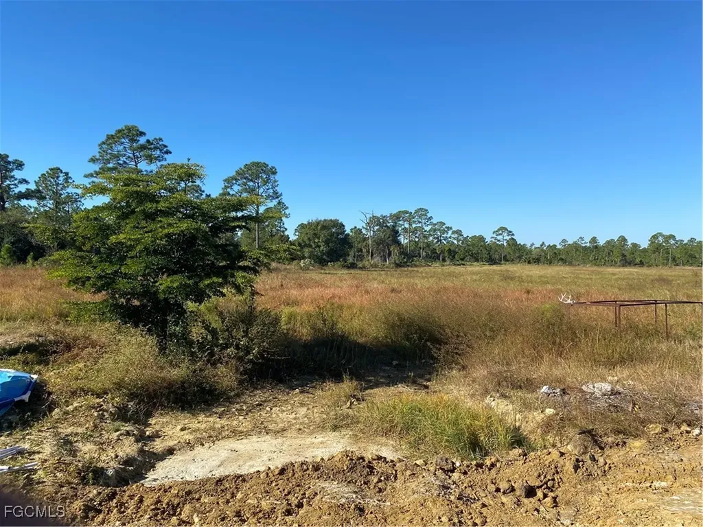 615 Kirby Thompson Road Fort Denaud FL 33935
