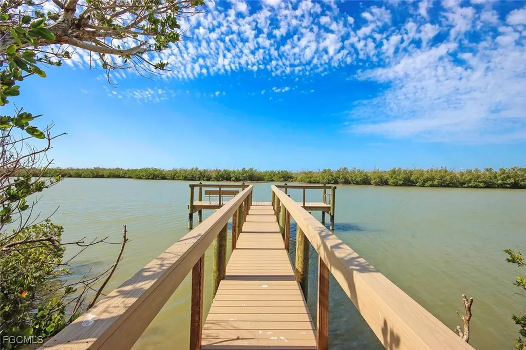5425 Shearwater Drive Sanibel FL 33957