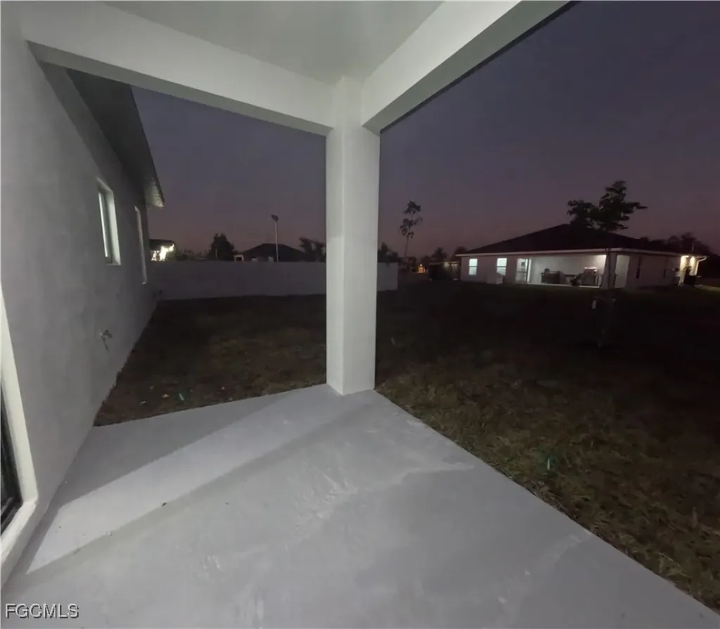 2227 NW 3rd Avenue Cape Coral FL 33993
