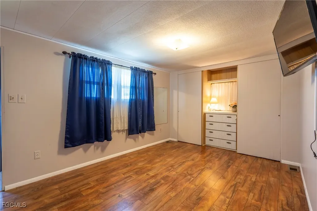 5558 Palm Beach Boulevard Fort Myers FL 33905