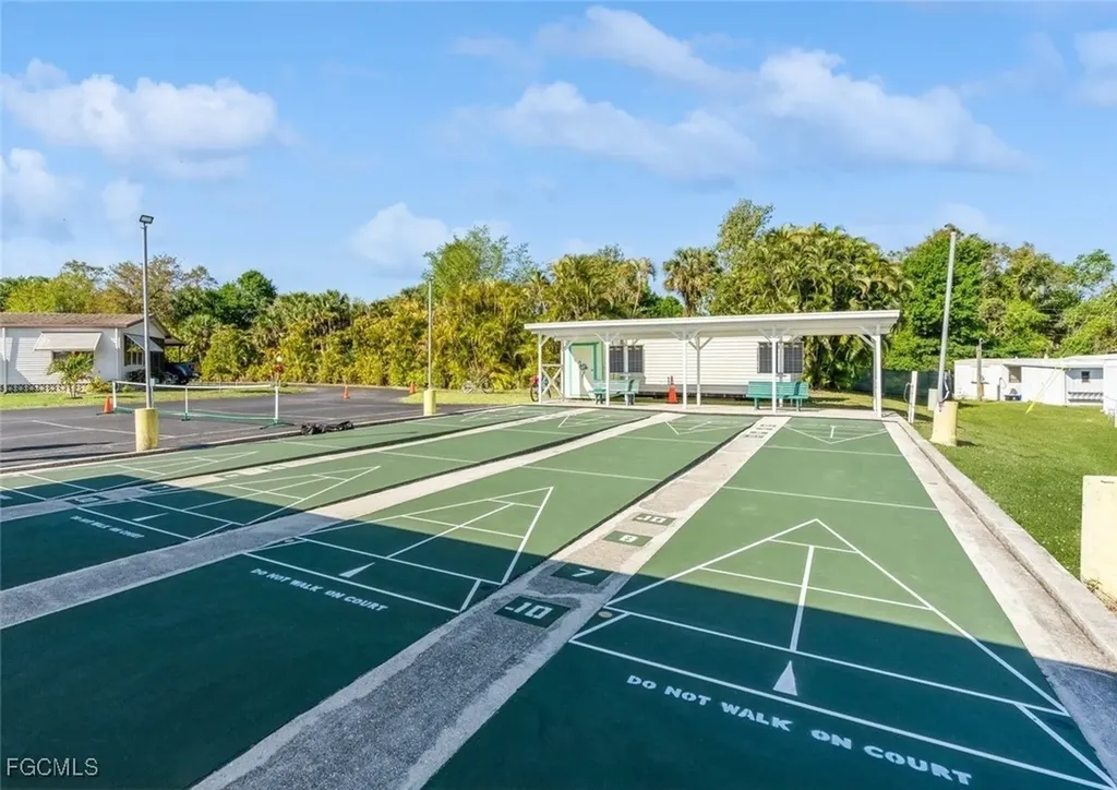 5558 Palm Beach Boulevard Fort Myers FL 33905