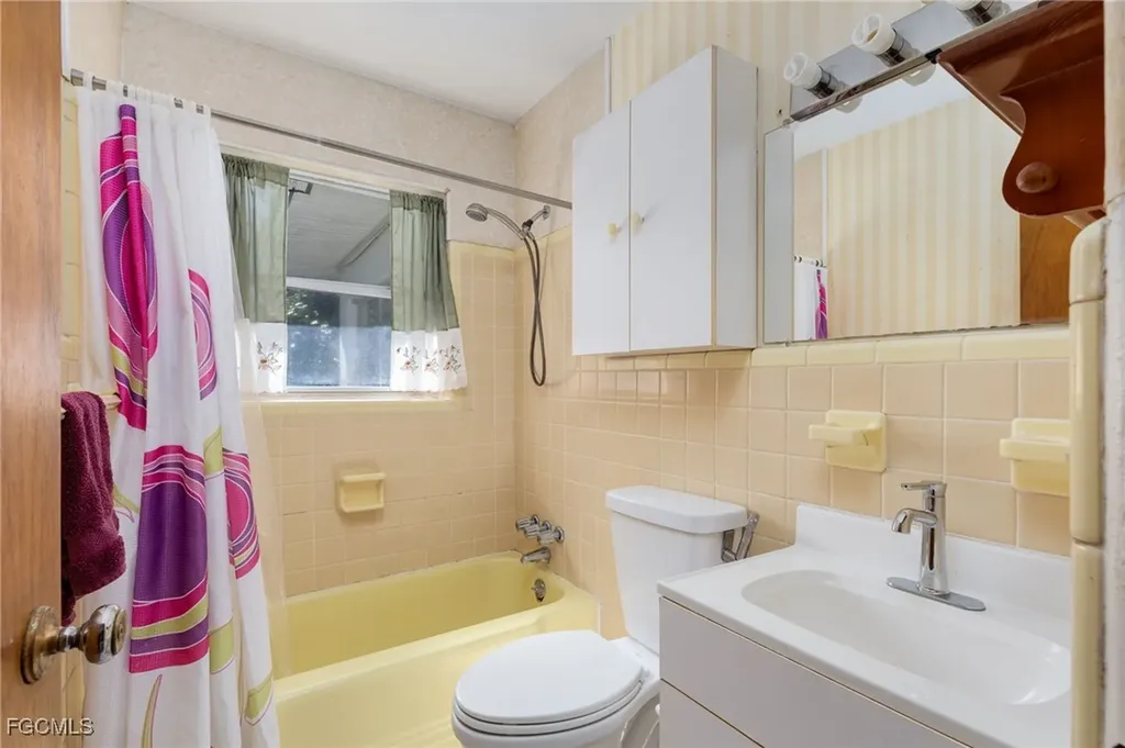 1416 Charles Road Fort Myers FL 33919