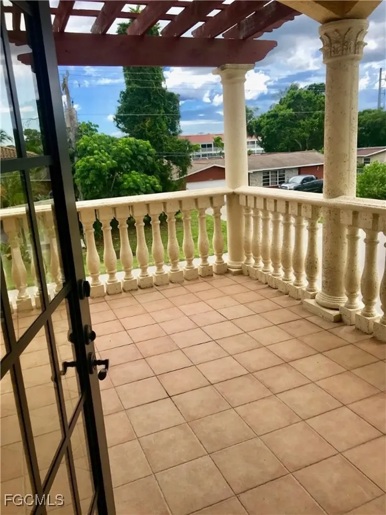 1625 SE 46th Street Cape Coral FL 33904