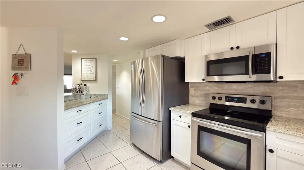 5050 Marianne Key Road Punta Gorda FL 33955