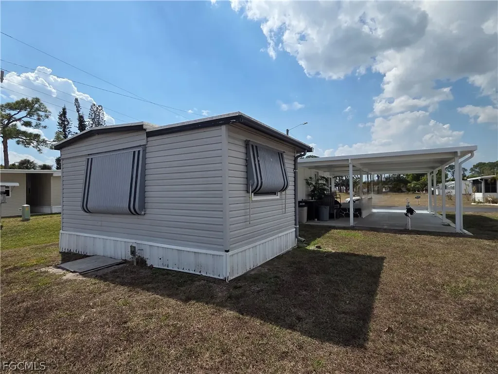 841 Winterest Drive North Fort Myers FL 33917