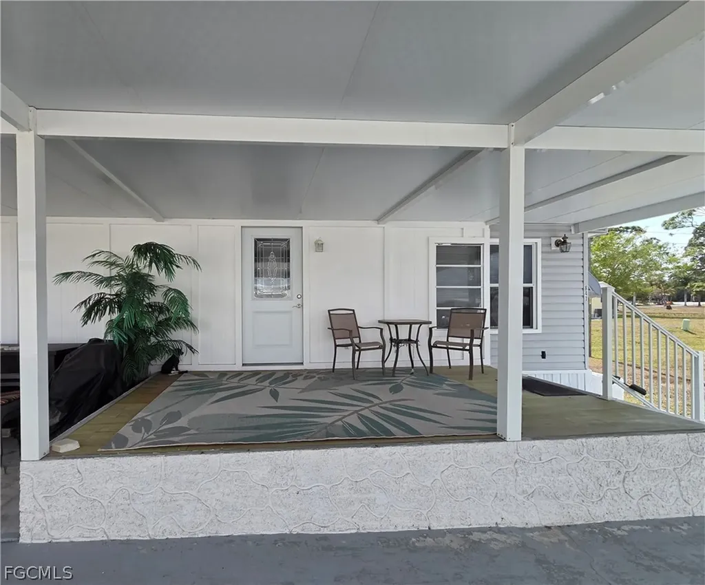 841 Winterest Drive North Fort Myers FL 33917