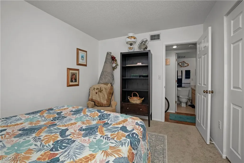 1999 Kings Highway Punta Gorda FL 33980