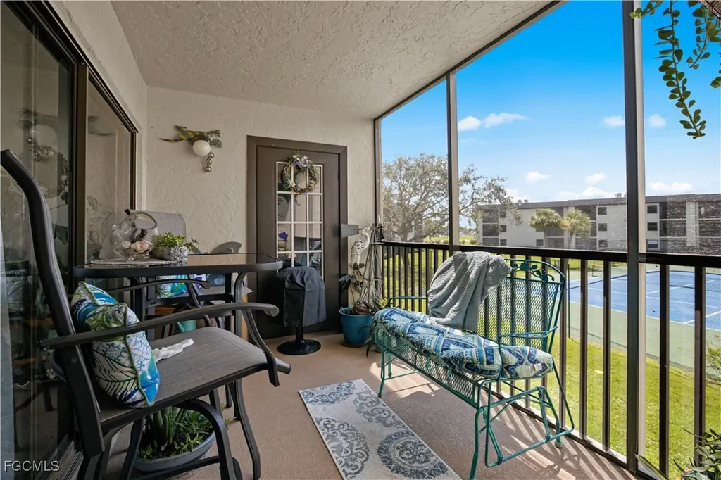 1999 Kings Highway Punta Gorda FL 33980