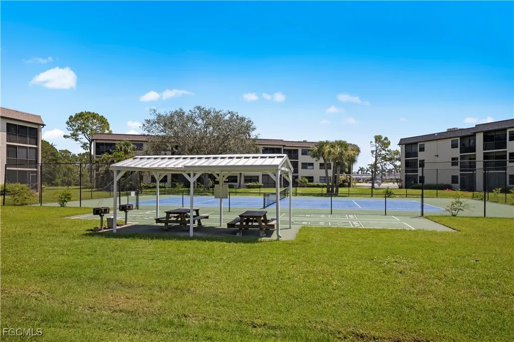 1999 Kings Highway Punta Gorda FL 33980